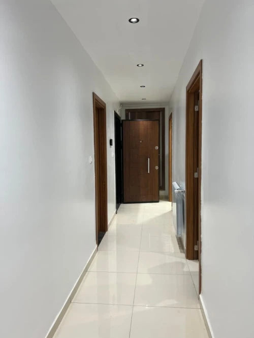 Appartement F4 120 m²
18 Million / m² Négociable